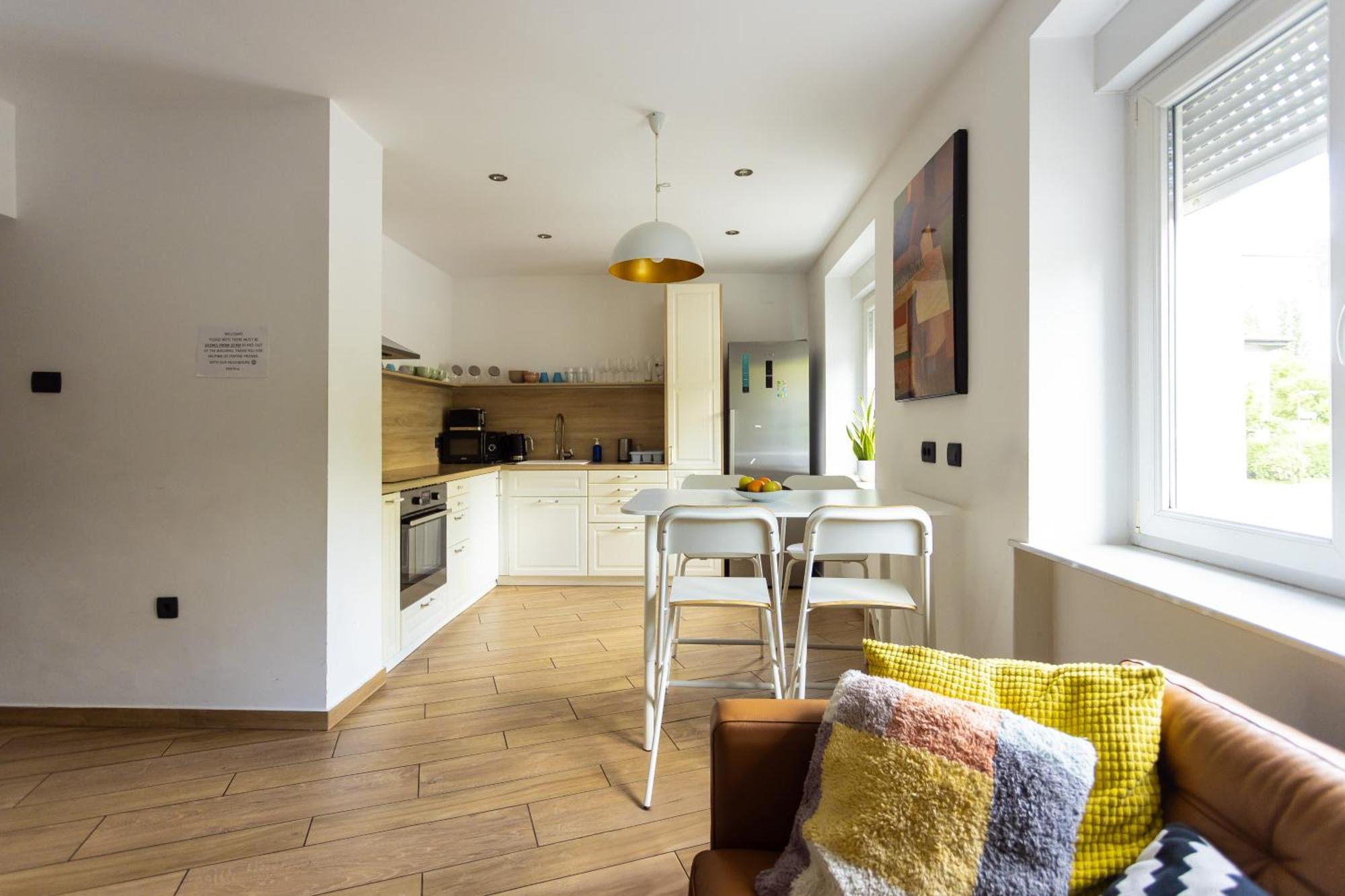 Large Two Bedroom Family App - Free Parking Apartment Ljubljana